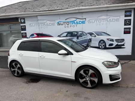 2014 Volkswagen Golf 2.0TFSI R DSG 300HP BMT 4MOTION