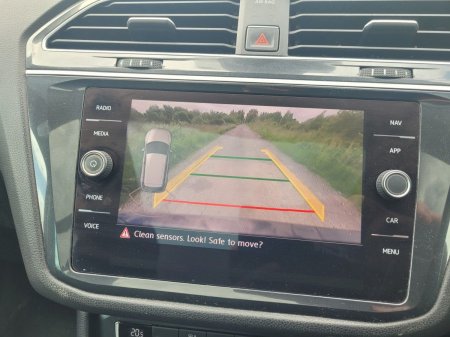 2018 Volkswagen Tiguan - photo 2
