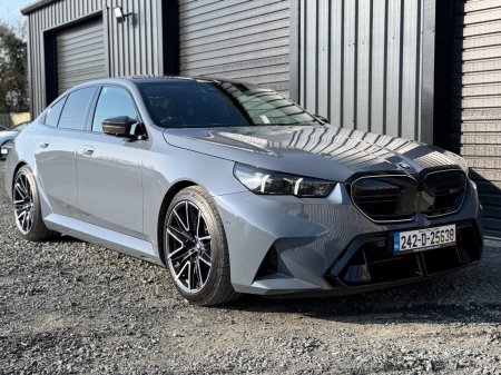 2024 BMW M5 - photo 4