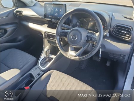 2025 Toyota Yaris - photo 9