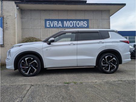 2022 Mitsubishi Outlander - photo 5
