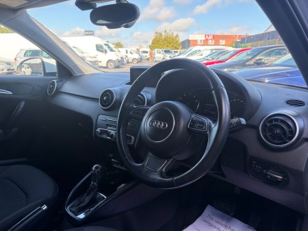 2015 Audi A1 - photo 4