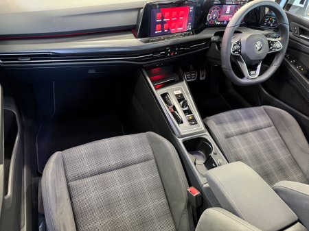 2021 Volkswagen Golf - photo 12