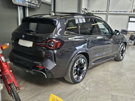 2022 BMW iX3 - photo 4