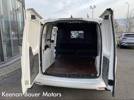 2023 Volkswagen Caddy - photo 9