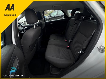 2015 Ford Focus - photo 10