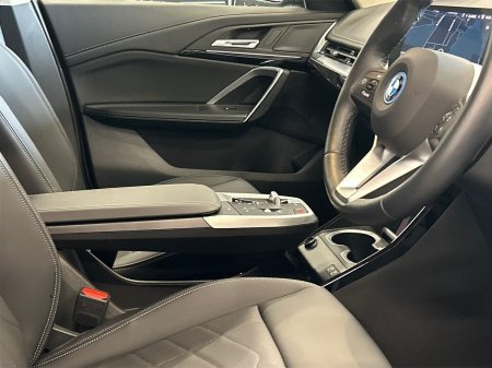 2026 BMW iX1 - photo 6