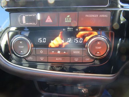 2017 Mitsubishi Outlander - photo 24