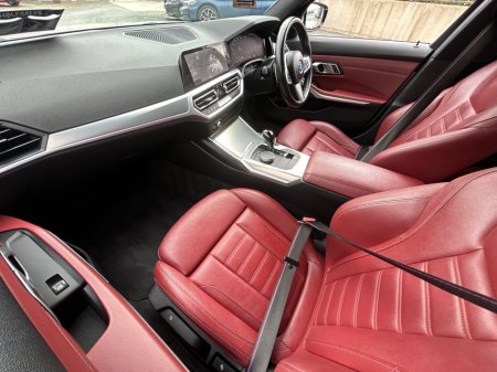 2022 BMW 3-Series - photo 29