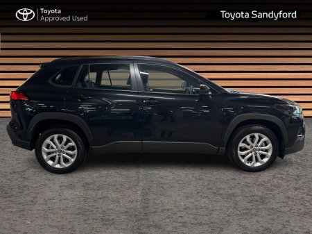2026 Toyota Corolla Cross - photo 3