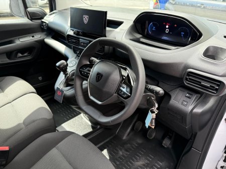 2024 Peugeot Partner - photo 8