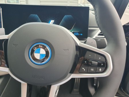 2026 BMW 3-Series - photo 18