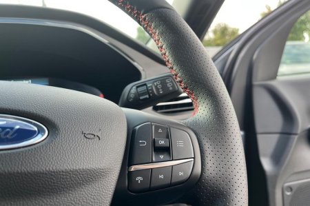 2025 Ford Kuga - photo 28