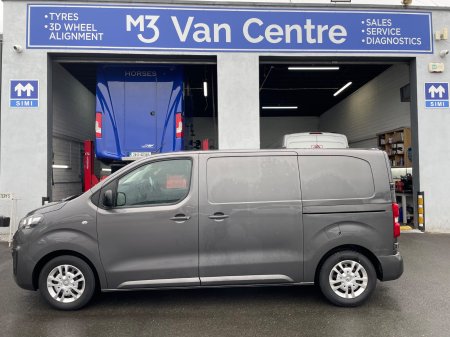 2022 Vauxhall Vivaro - photo 2
