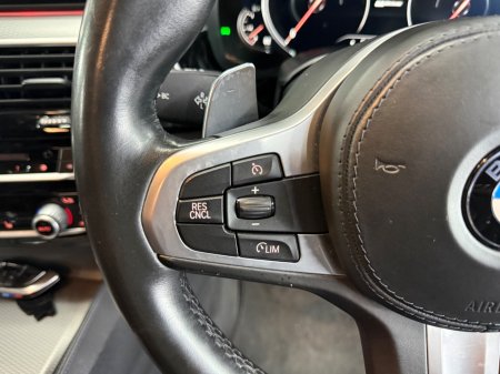 2017 BMW 5-Series - photo 30