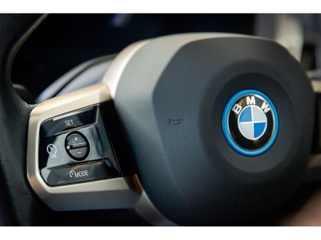 2023 BMW iX - photo 33