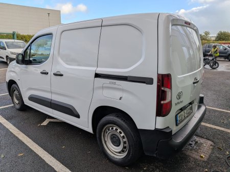 2023 Toyota Proace City - photo 5