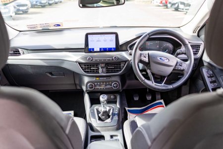 2020 Ford Focus - photo 5