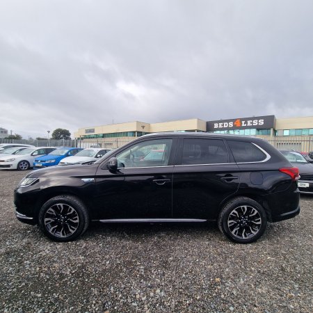 2016 Mitsubishi Outlander - photo 4