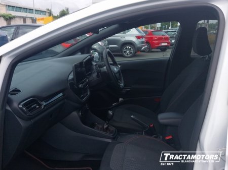2021 Ford Fiesta - photo 4
