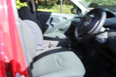 2004 Toyota Yaris - photo 9