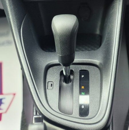 2022 Toyota Yaris - photo 18