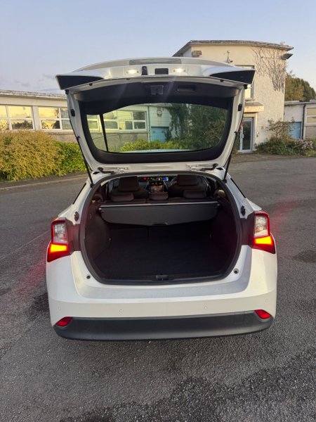 2022 Toyota Prius - photo 24
