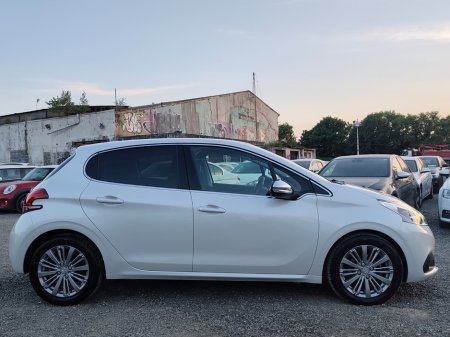 2017 Peugeot 208 - photo 7