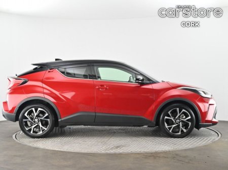 2022 Toyota C-HR - photo 2