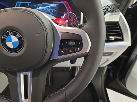 2026 BMW XM - photo 18