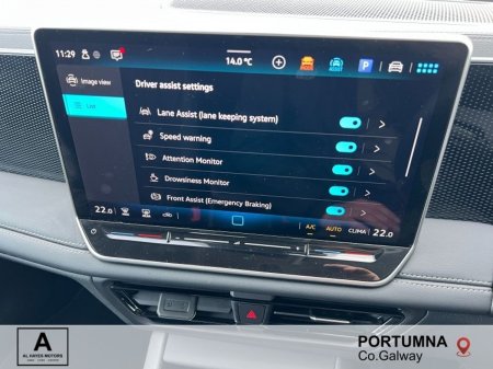 2026 Volkswagen Tiguan - photo 12