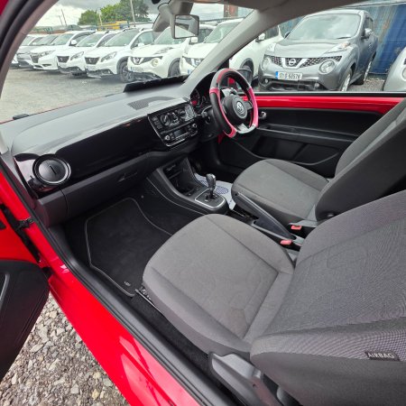 2015 Volkswagen up! - photo 17