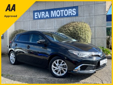 2016 Toyota Auris HYBRID AUTOMATIC 1.8 PETROL //LOW MILES//HALF LEATHER SEATS//KEYLESS ENTRY//REVERSE CAMERA//