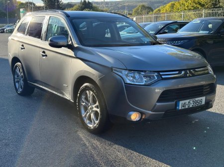 2014 Mitsubishi Outlander - photo 4