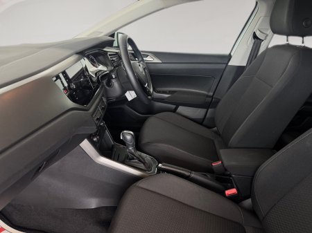 2019 Volkswagen Polo - photo 17