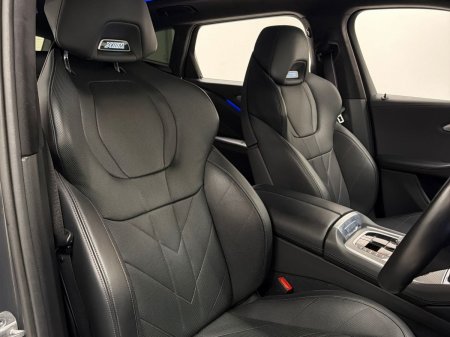 2023 BMW XM - photo 12