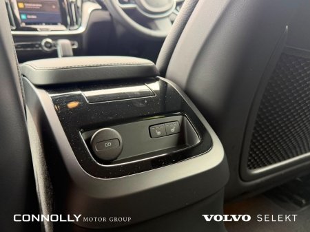 2025 Volvo V60 - photo 28