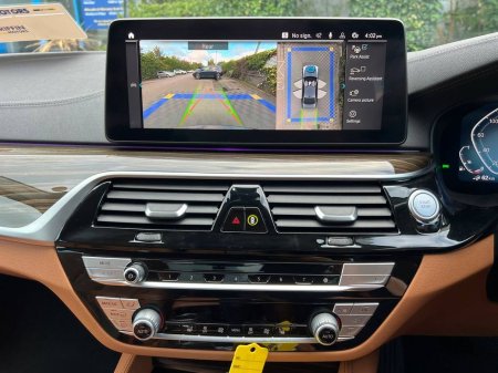 2022 BMW 5-Series - photo 7