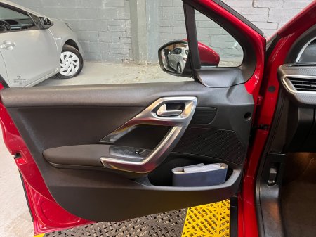 2017 Peugeot 2008 - photo 16