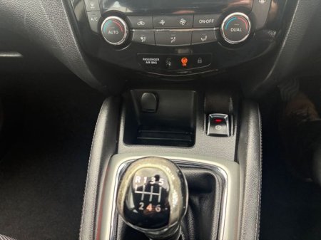 2015 Nissan Qashqai - photo 15