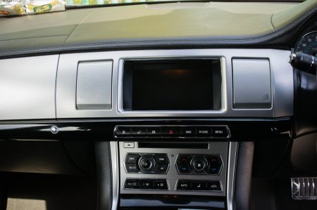 2013 Jaguar XF - photo 14