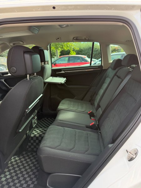 2019 Volkswagen Tiguan - photo 12