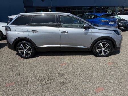 2021 Peugeot 5008 - photo 3