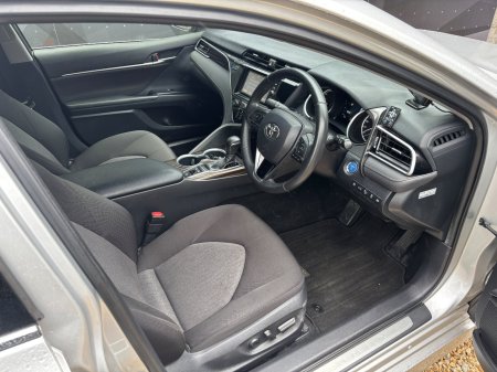 2017 Toyota Camry - photo 10