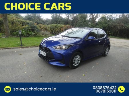 2022 Toyota Yaris - photo 2