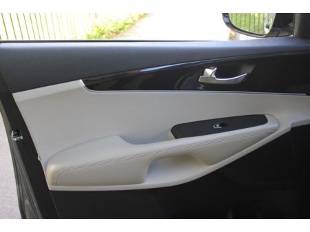 2016 Kia Sorento - photo 18