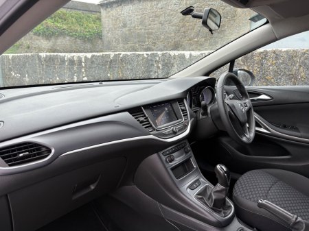 2022 Opel Astra - photo 14
