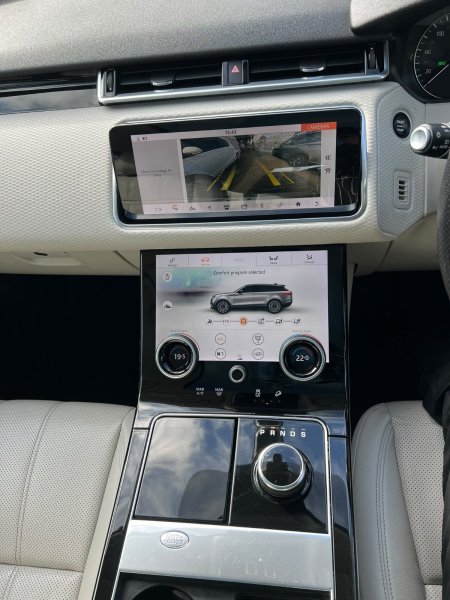 2019 Land Rover Range Rover Velar - photo 11