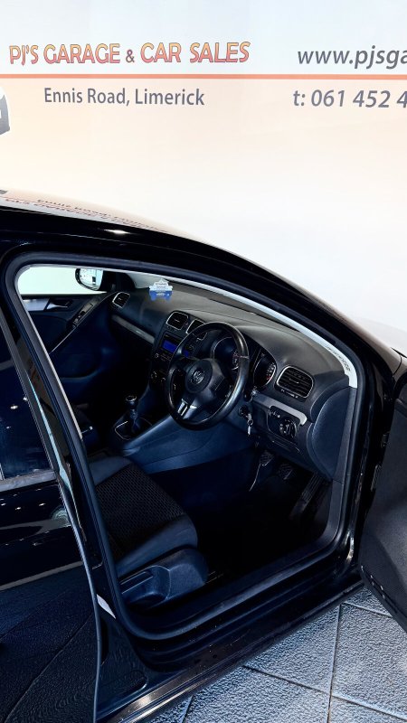2011 Volkswagen Golf - photo 8