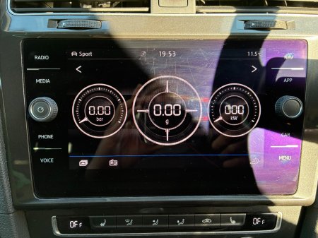 2020 Volkswagen Golf - photo 29